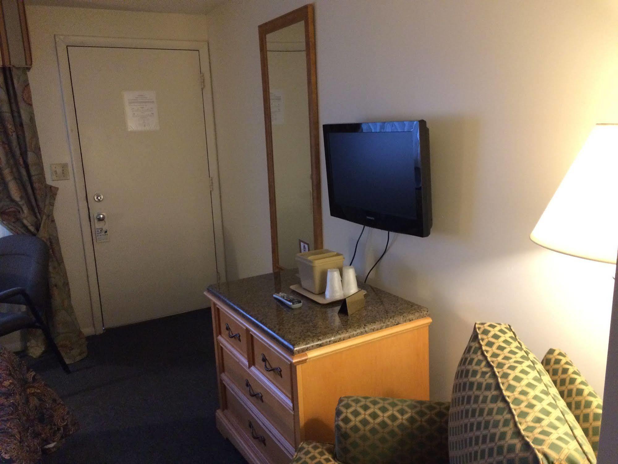 The Ship Motel アレクサンドリア・ベイ エクステリア 写真